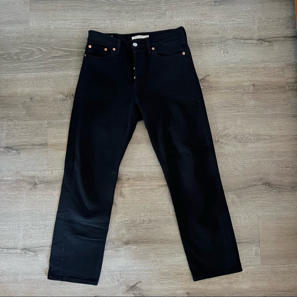 Levi’s wedgie straight leg jean